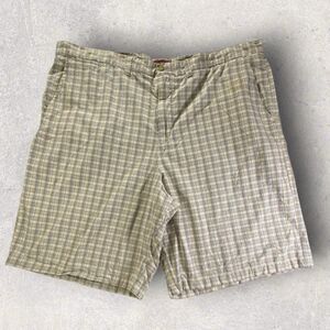 Covington Beige & Blue Plaid Flat Front Shorts Men’s Size 44